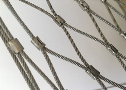 不銹鋼繩網(wǎng)