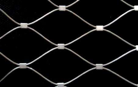 74.jpg 鋼絲繩網(wǎng)廠家