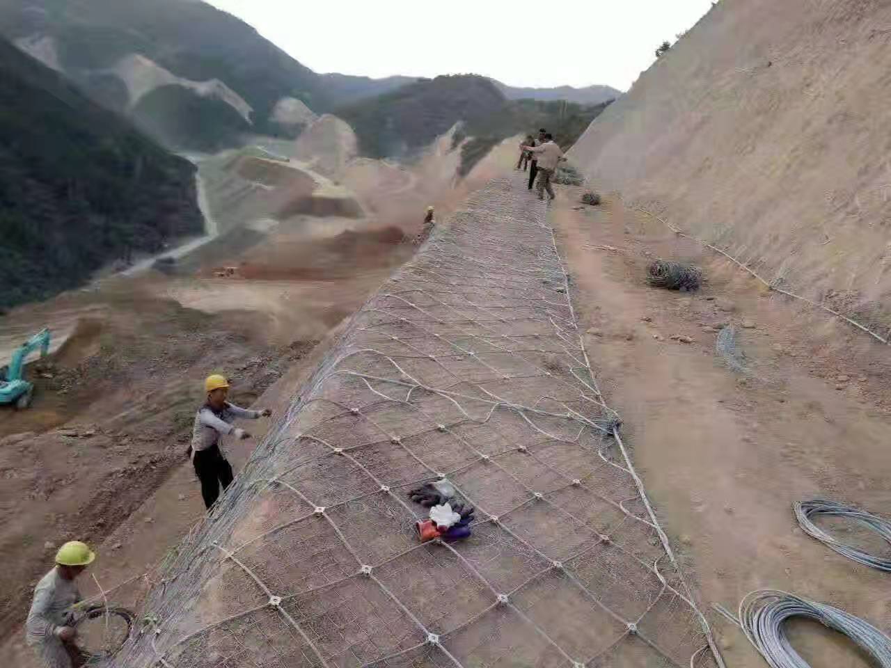 公路主動護(hù)坡網(wǎng) 列舉網(wǎng) (2).jpg 公路主動護(hù)坡網(wǎng) 列舉網(wǎng) (2).jpg